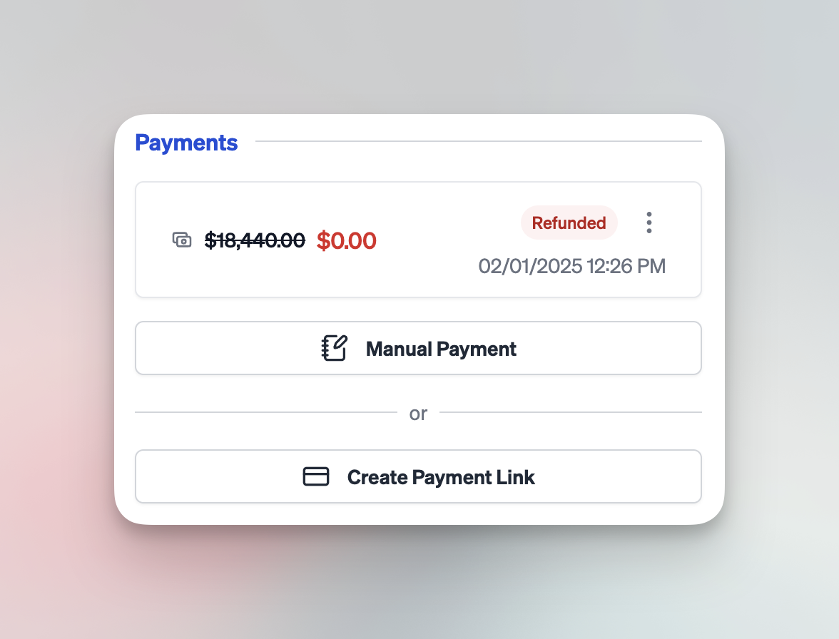 Tarjeta de pago con monto y estado del reembolso
